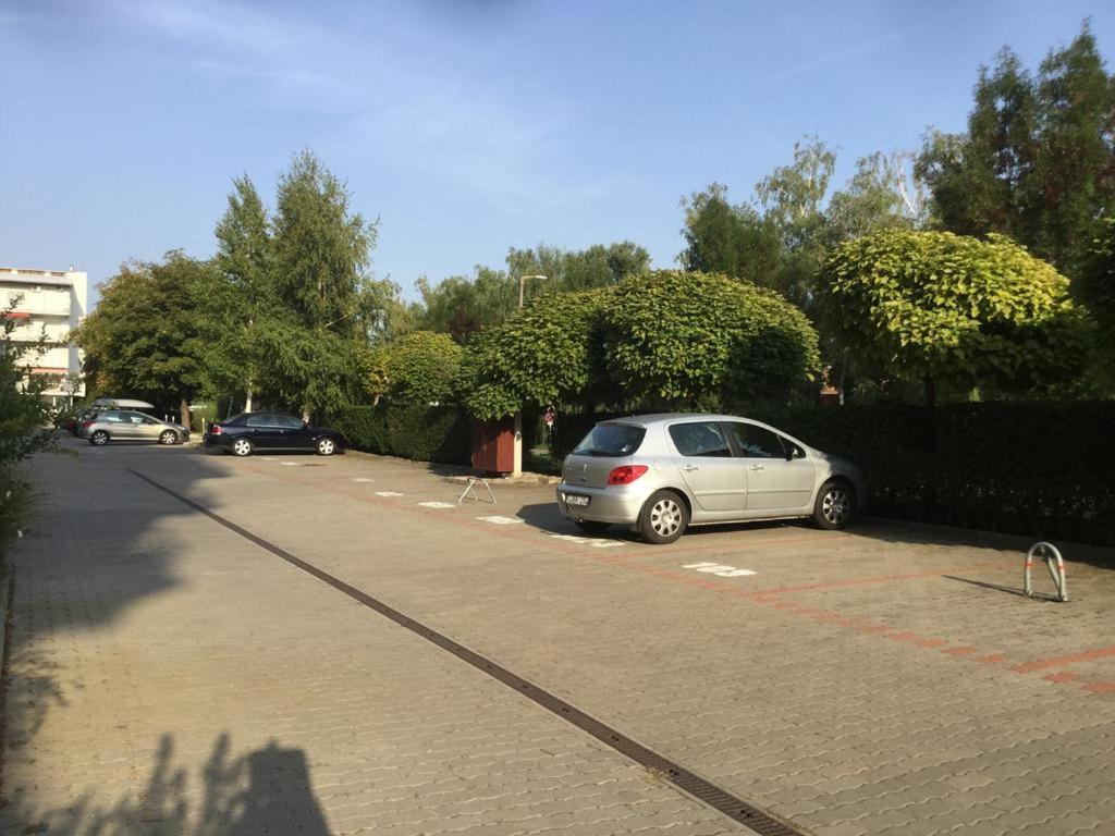 Apartman 511 Siofok Luaran gambar