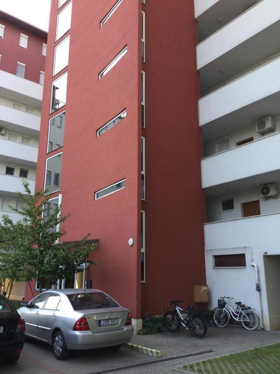 Apartman 511 Siofok Luaran gambar
